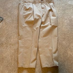 Mens Orvis pleated khaki pants
